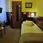 Hanseatic Hotel 2*